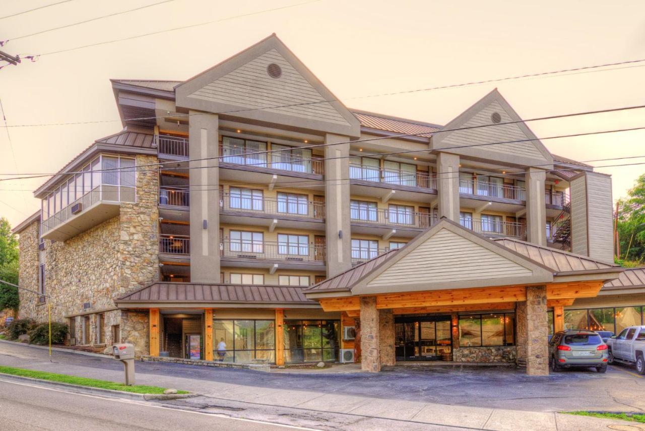 Clarion Pointe Downtown Gatlinburg Ξενοδοχείο Εξωτερικό φωτογραφία