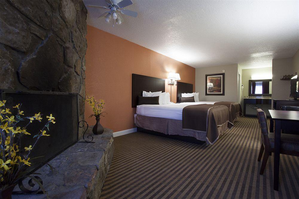 Clarion Pointe Downtown Gatlinburg Ξενοδοχείο Εξωτερικό φωτογραφία