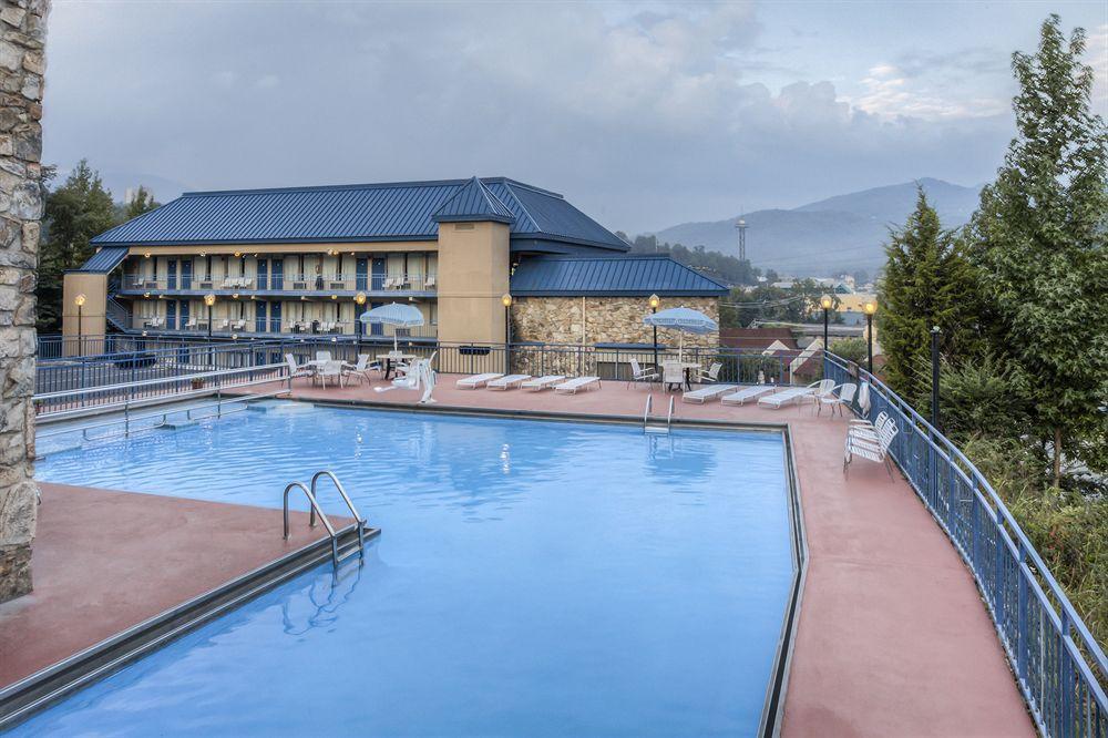 Clarion Pointe Downtown Gatlinburg Ξενοδοχείο Εξωτερικό φωτογραφία
