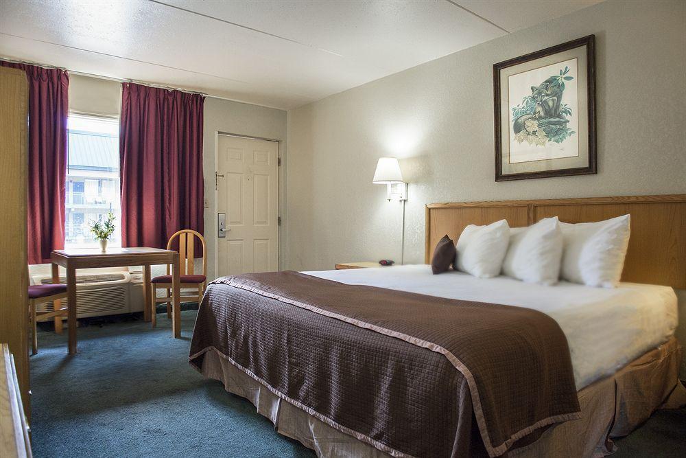 Clarion Pointe Downtown Gatlinburg Ξενοδοχείο Εξωτερικό φωτογραφία