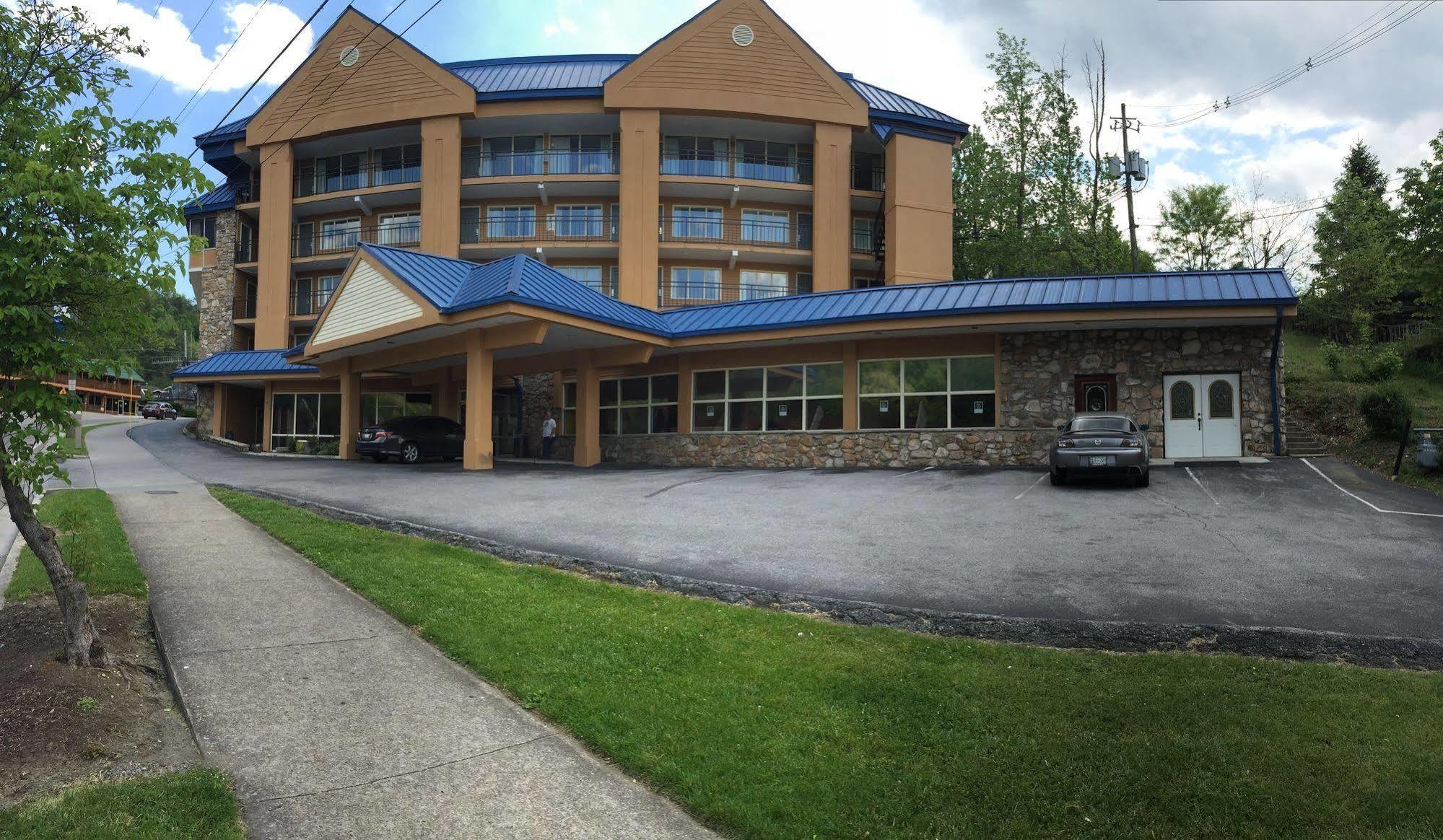 Clarion Pointe Downtown Gatlinburg Ξενοδοχείο Εξωτερικό φωτογραφία